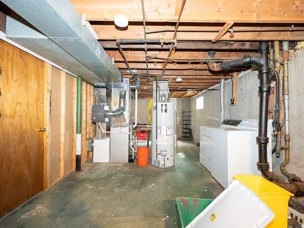 464 Gorwin Dr, Holliston MA 01746