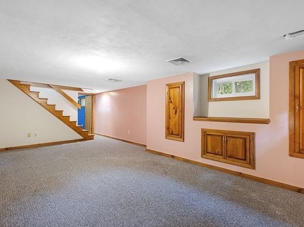 464 Gorwin Dr, Holliston MA 01746