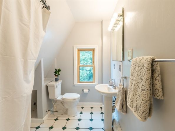 112 Columbus Ave, Salem MA 01970