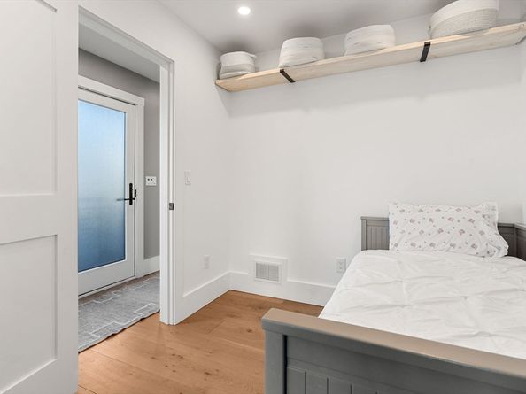 41 Gardner Road, Nahant MA 01908