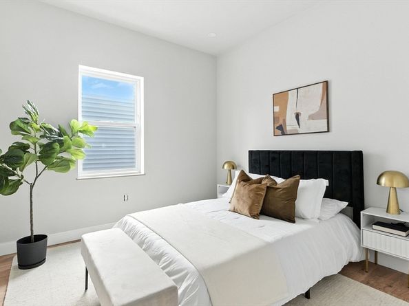 34 Woodford St 1, Boston MA 02125