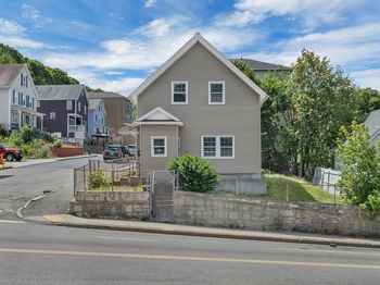 154 Belmont St