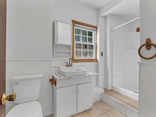154 Belmont St, Worcester MA 01605