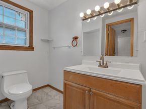 154 Belmont St, Worcester MA 01605