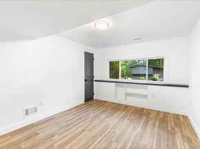 26 Spring Lane, Framingham MA 01701