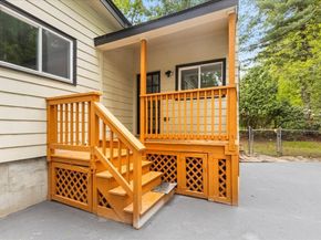26 Spring Lane, Framingham MA 01701