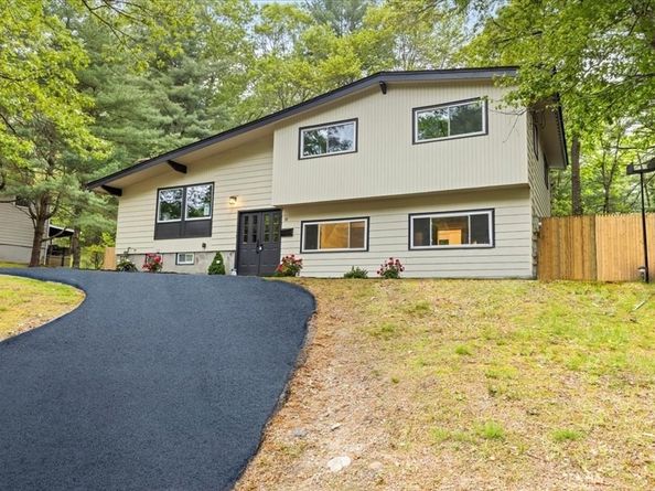 26 Spring Lane, Framingham MA 01701