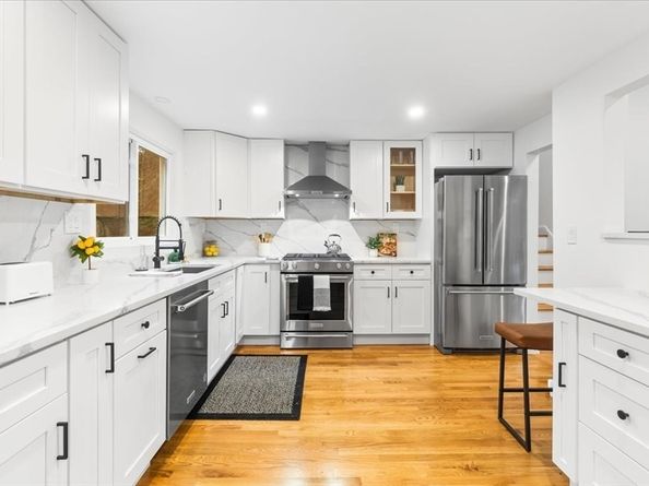 26 Spring Lane, Framingham MA 01701
