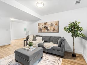 26 Spring Lane, Framingham MA 01701