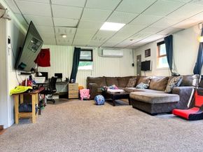 198 Lower Gore Rd, Webster MA 01570