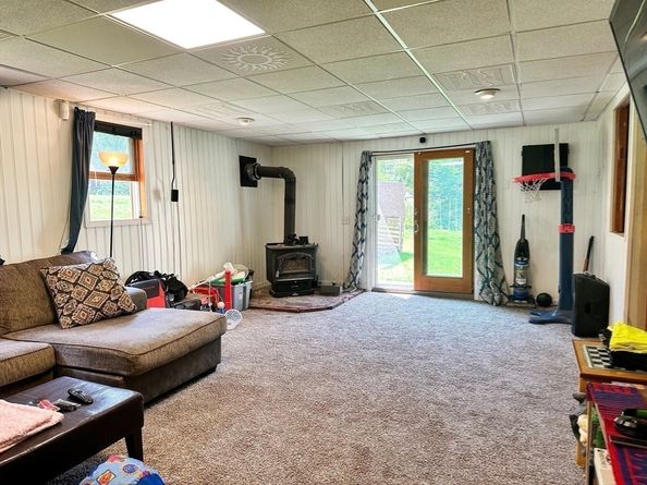198 Lower Gore Rd, Webster MA 01570