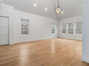 25 Waverly, Stoneham MA 02180