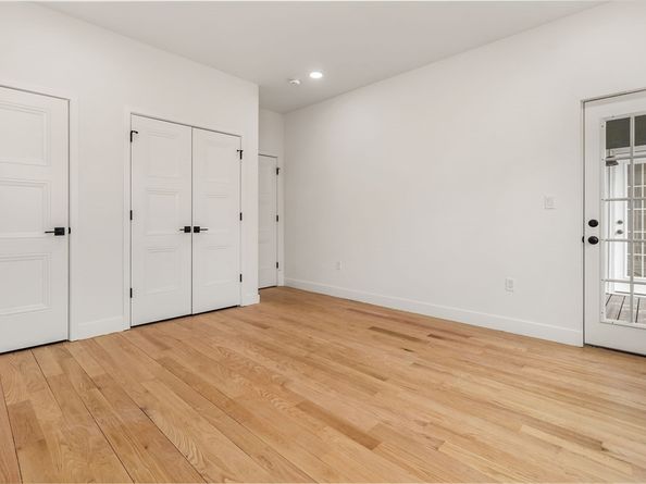 25 Waverly, Stoneham MA 02180