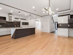 25 Waverly, Stoneham MA 02180