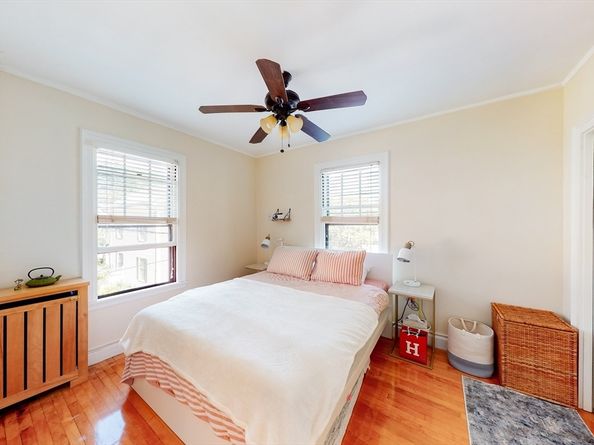 34 Ash St 204, Cambridge MA 02138