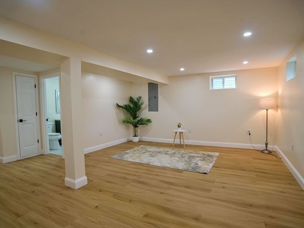 31 Perley Ave, Peabody MA 01960