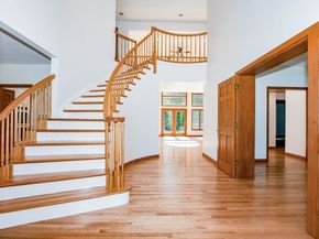 7 Upland Way, Marion MA 02738