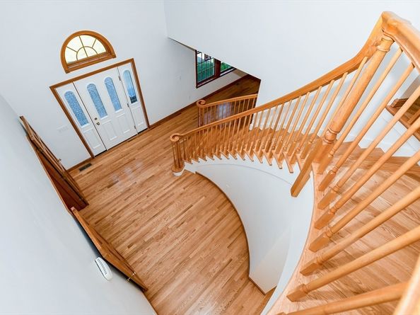 7 Upland Way, Marion MA 02738