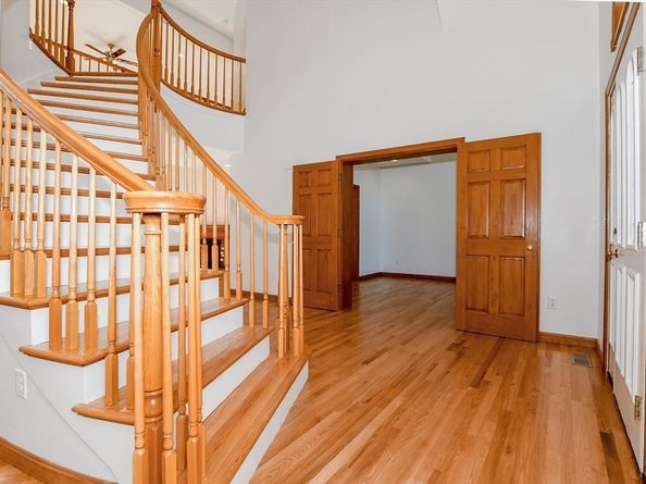 7 Upland Way, Marion MA 02738