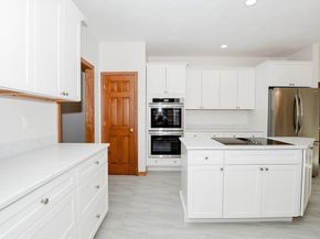 7 Upland Way, Marion MA 02738