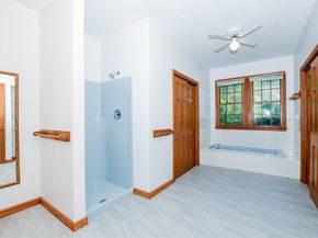 7 Upland Way, Marion MA 02738