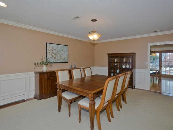32 Dapper Darby Dr, Stoneham MA 02180