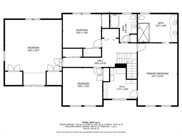 32 Dapper Darby Dr, Stoneham MA 02180