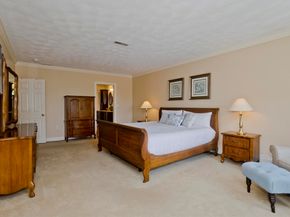 32 Dapper Darby Dr, Stoneham MA 02180