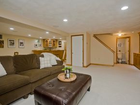 32 Dapper Darby Dr, Stoneham MA 02180