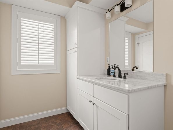 2 Jamaica Place 2, Boston MA 02130