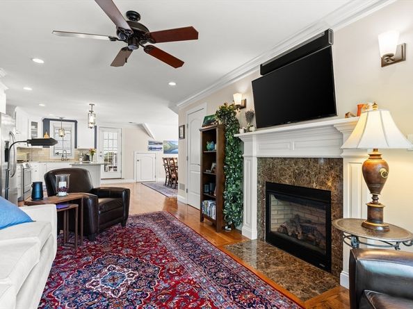 2 Jamaica Place 2, Boston MA 02130
