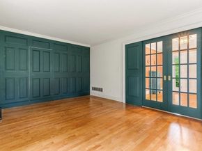 52 Willow St, Dover MA 02030