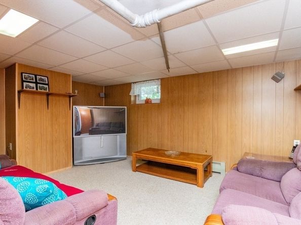 19 Northdale Rd, Boston MA 02132