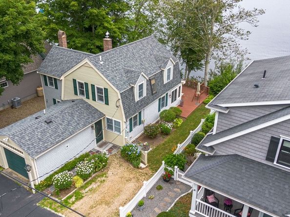 9 Pine Blf, Lakeville MA 02347