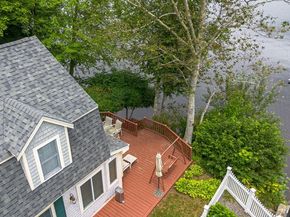 9 Pine Blf, Lakeville MA 02347
