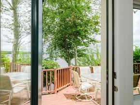 9 Pine Blf, Lakeville MA 02347