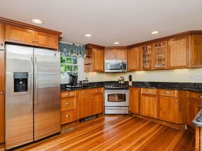 9 Pine Blf, Lakeville MA 02347