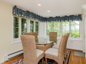 9 Pine Blf, Lakeville MA 02347