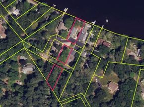 9 Pine Blf, Lakeville MA 02347
