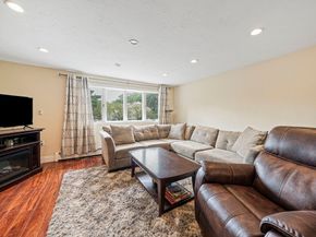 914 Pleasant St, Weymouth MA 02189