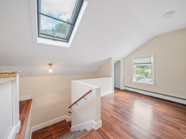 914 Pleasant St, Weymouth MA 02189