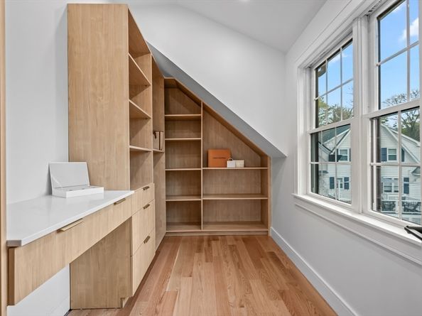 6 Grace Dr, Cohasset MA 02025