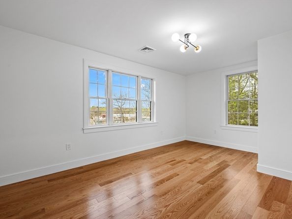 6 Grace Dr, Cohasset MA 02025