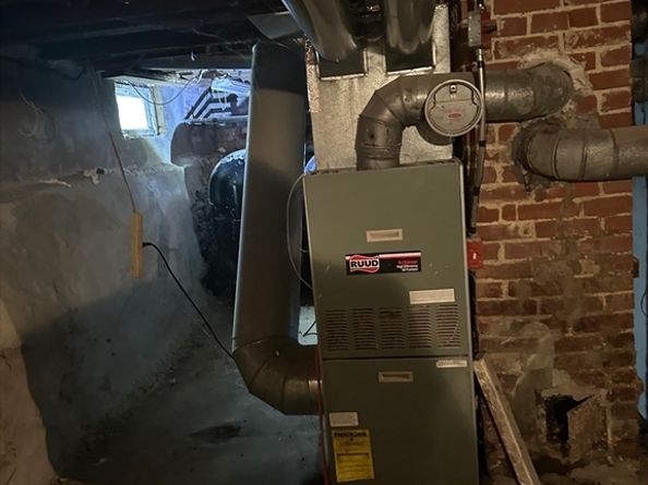 16 Preston Street, Millville MA 01529