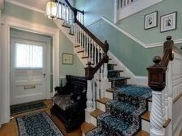 92 Grant Ave, Newton MA 02459