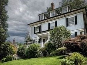 92 Grant Ave, Newton MA 02459
