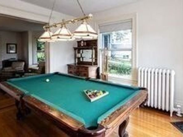 92 Grant Ave, Newton MA 02459