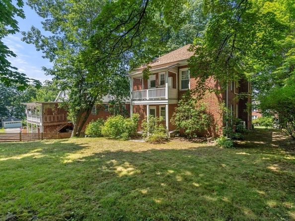 22 Holland Street 22, Newton MA 02458