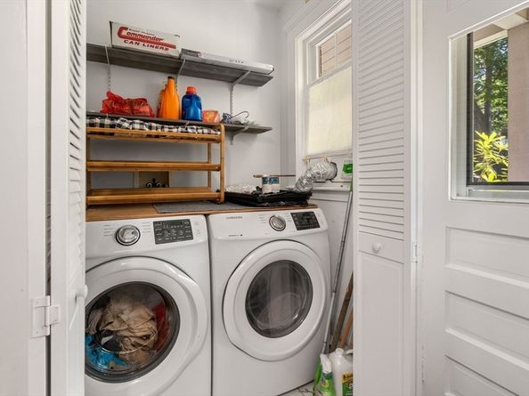 22 Holland Street 22, Newton MA 02458