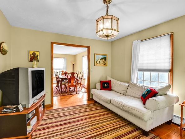 15 Cheyenne, Worcester MA 01606